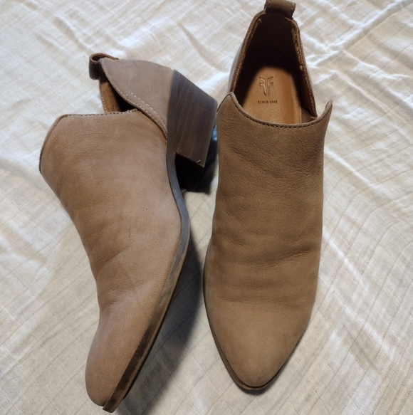 Frye Shoes - Frye Carson suede booties